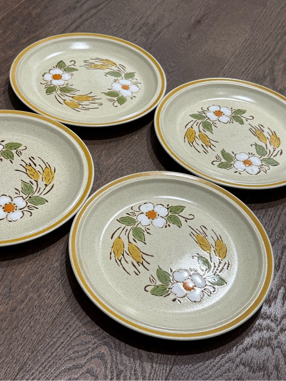 Hearthside Stoneware Garden Festival Prairie Flowers set of 4 salad plates
